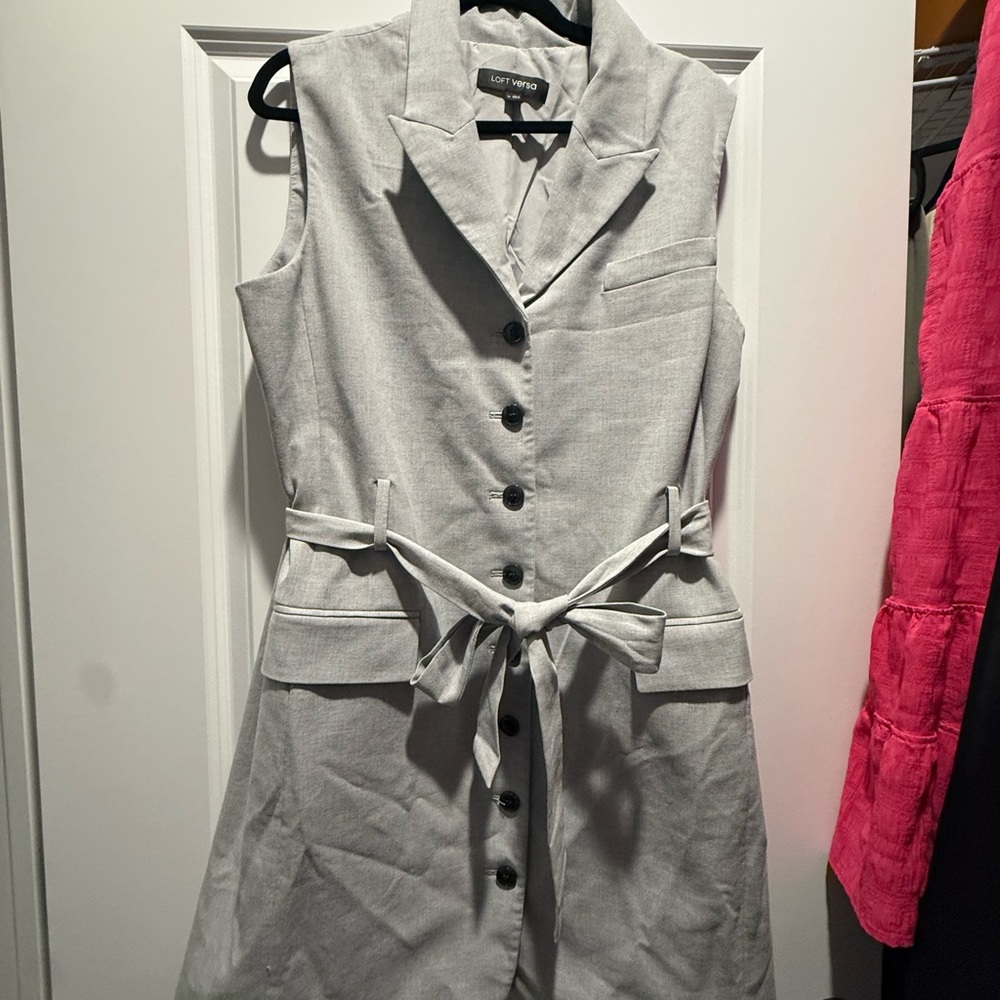 LOFT versa Light Gray Lined Jacket